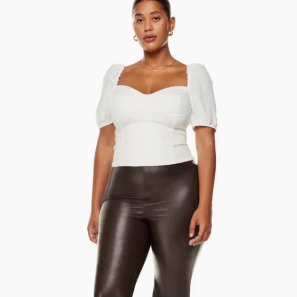 Aritzia Wilfred Novella short sleeve NWOT
